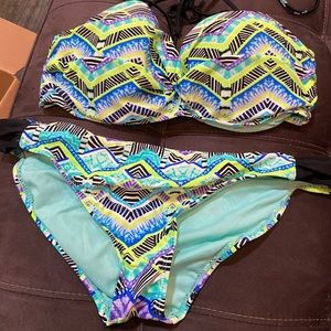 Bongo swimsuit set XL top L bottom